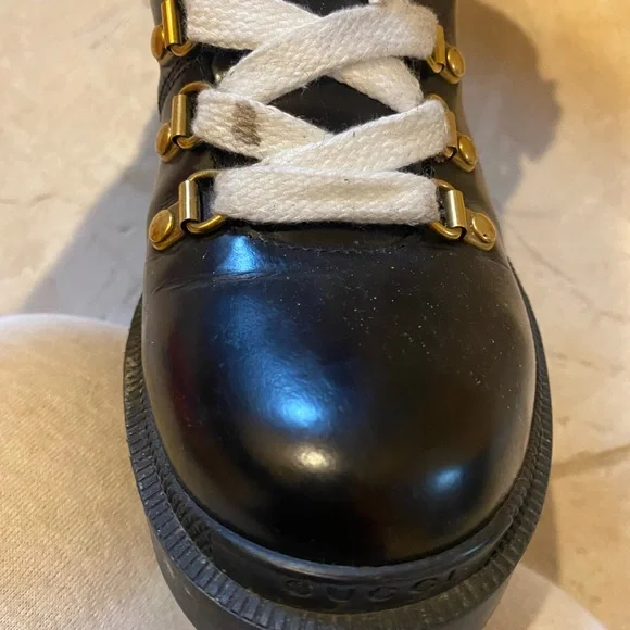 Gucci Leather ankle boot with Sylvie Web - Picture 4 of 12